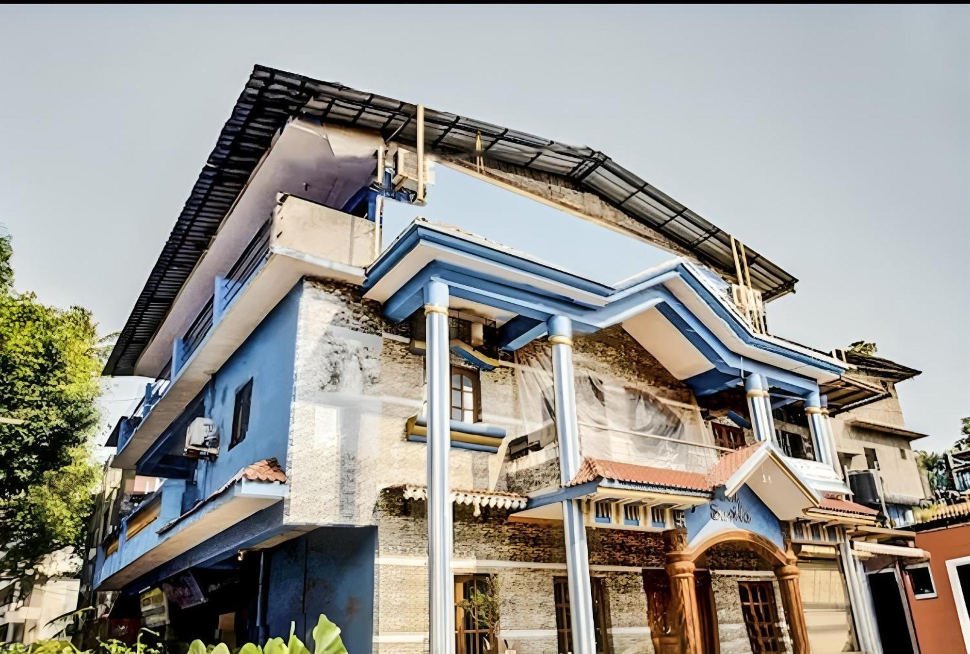 Hotel Savita 칼랑굿 외부 사진